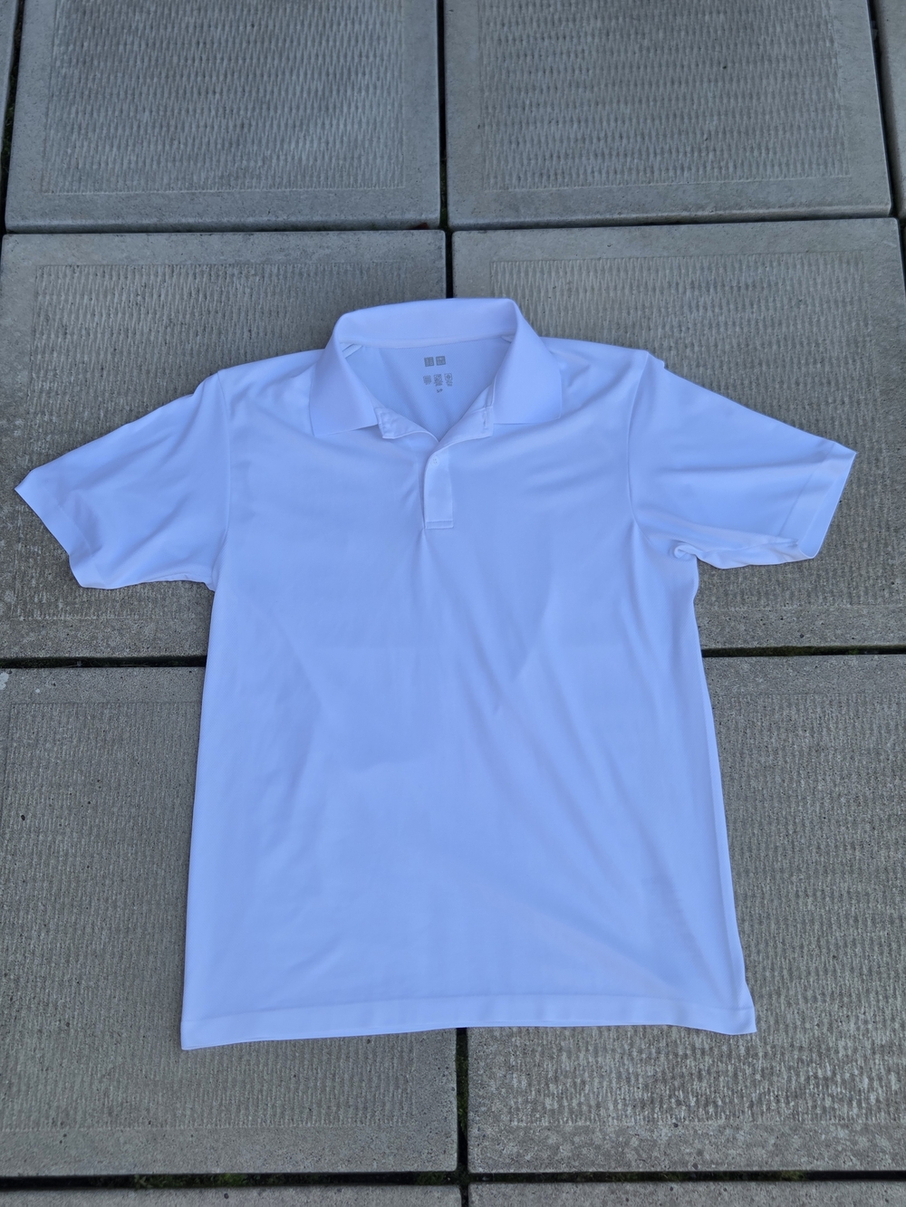 UNICLO White Men's Performance Polo